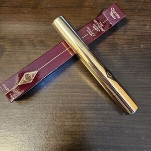 CHARLOTTE Tilbury The Retoucher Concealer Pen in Medium #5 (NIB)